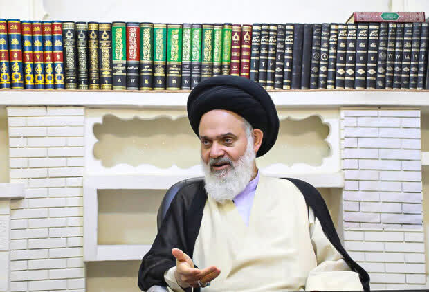 تجلیل حضرت آیت‌ الله اراکی از شخصیت کم نظیر علمی و اخلاقی آیت الله حسینی بوشهری و دعوت همگان به رعایت حرمت مقام والای اعضای مجلس خبرگان
