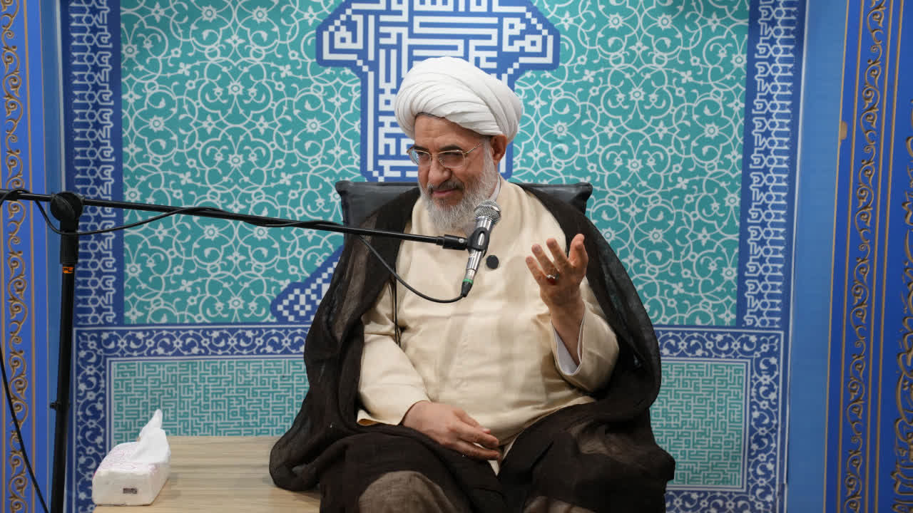 مروری بر بیانات آیت‌ الله اراکی در دیدار با گروهی از قاریان قرآنی شهرستان دزفول